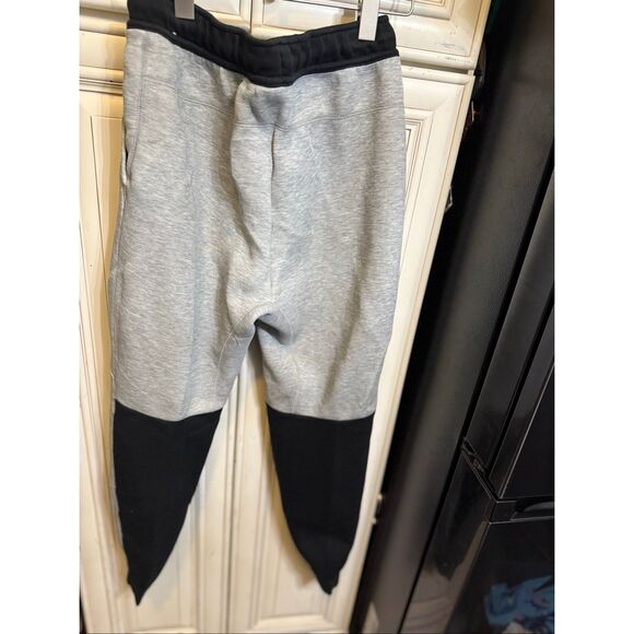 Nike Kids Joggers in Gray and Black - Picture 1 of 11